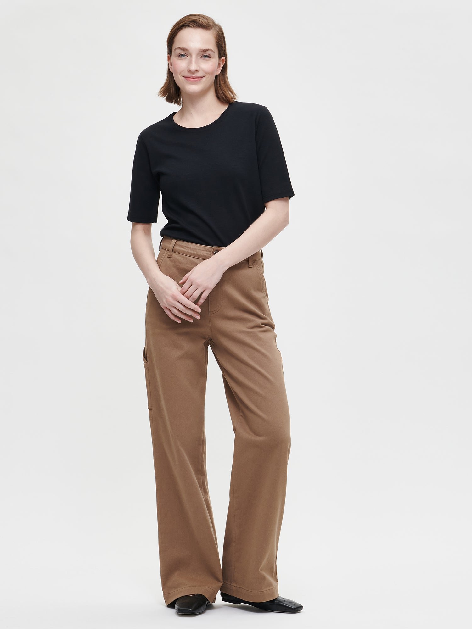 Nanso AINA t-paita - musta