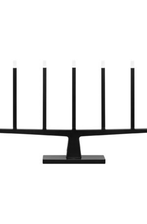 Ateljé Lyktan Adventure adventtikynttelikkö, 7-haarainen Musta