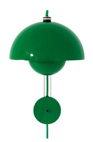 &Tradition Flowerpot seinävalaisin VP8 Signal green