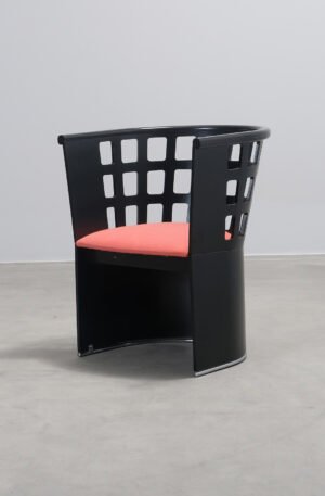 Asko Ruutu nojatuoli musta