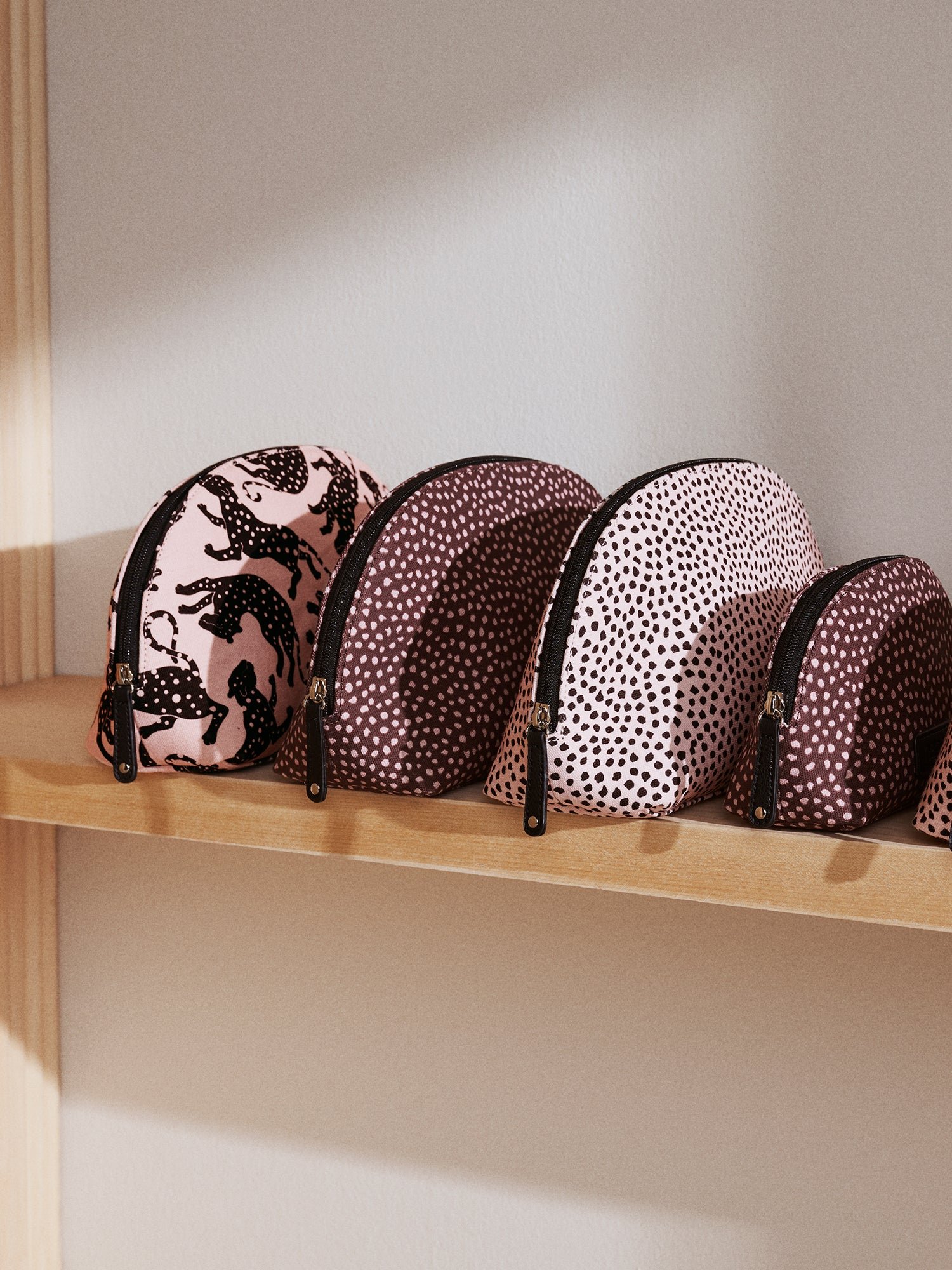 Nanso MURU kosmetiikkalaukku - punaruskea