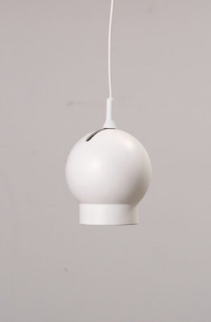 Ateljé Lyktan Ogle Mini riippuvalaisin valkoinen