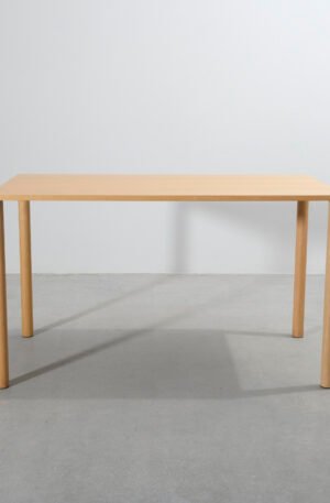 Hem Log Stand Up pöytä