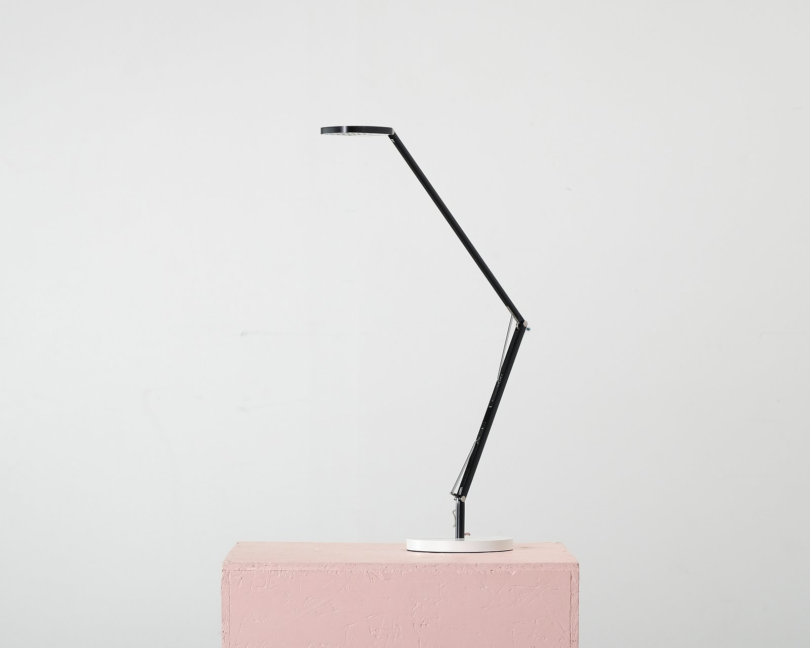 Ateljé Lyktan Birdie pöytävalaisin musta / valkoinen