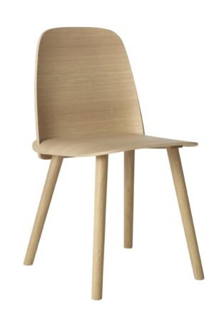 Muuto Nerd ruokapöydän tuoli tammi