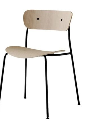 &Tradition Pavilion tuoli AV1 lakeerattu tammi