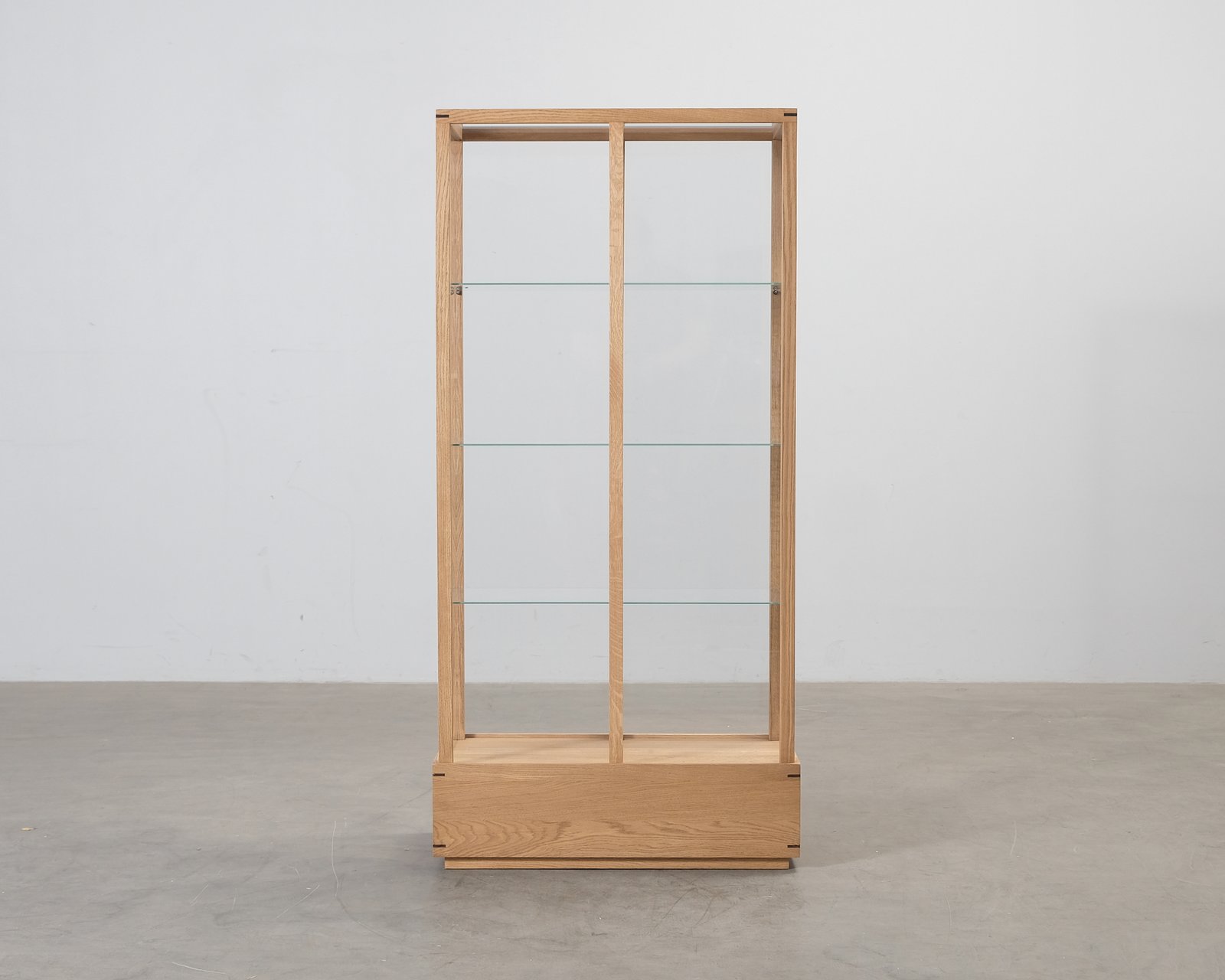 Kristina Dam Studio Japanese Cabinet vitriini tammi