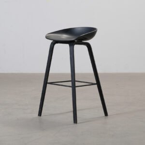 HAY AAS 32 2.0 baarituoli 75 cm tammi / musta