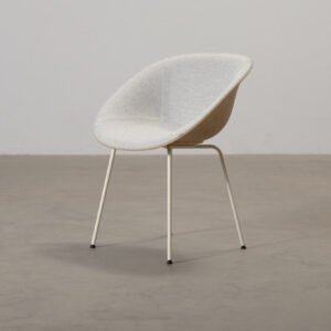 Normann Copenhagen Mat tuoli vaaleanharmaa