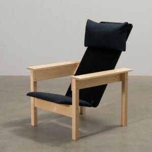 Yrjö Wiherheimo Saari nojatuoli musta