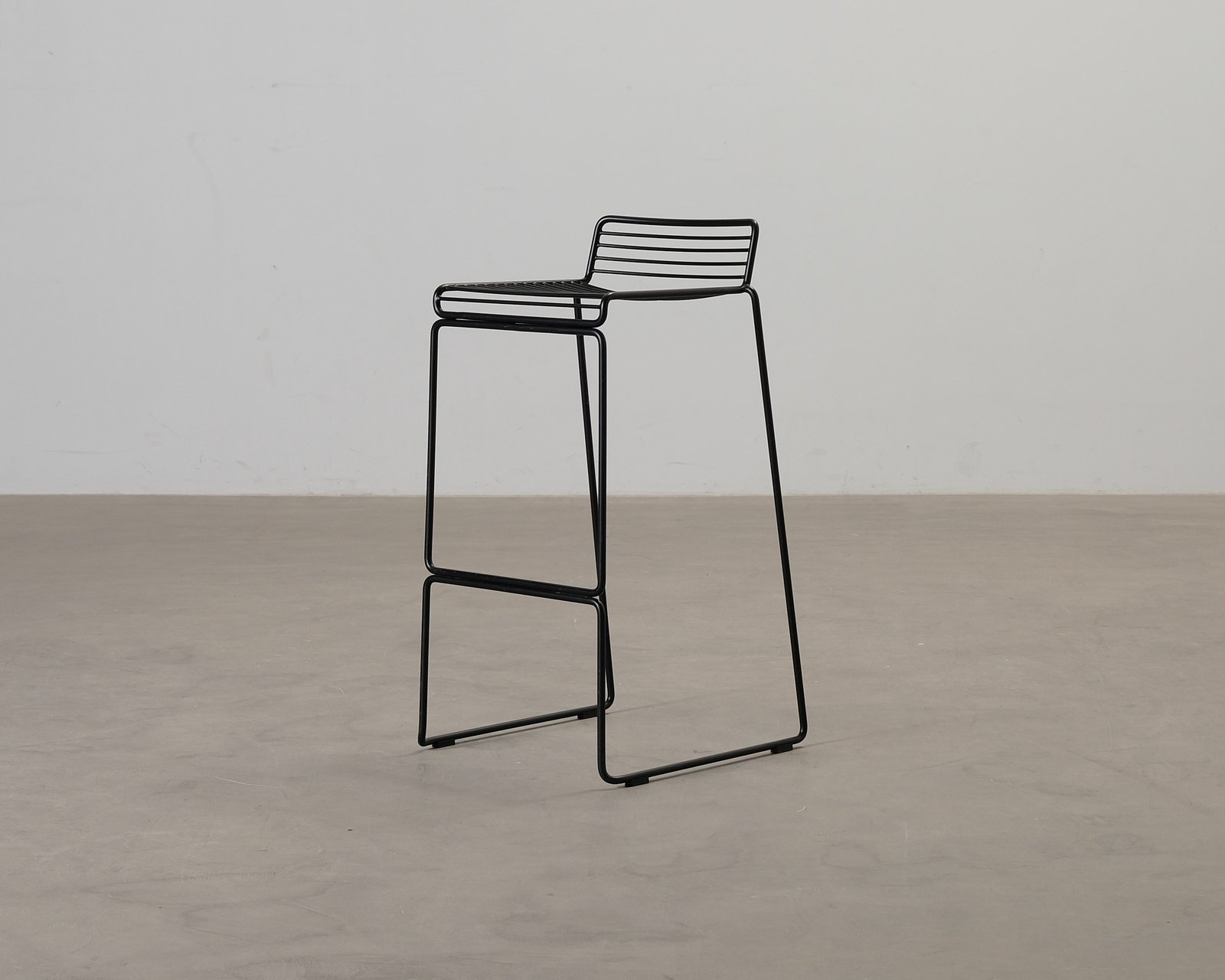 HAY Hee baarituoli musta