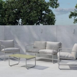 Thassos oleskeluryhmä 2-istuttava sohva + 2 nojatuolia pöydällä ulkokäyttöön - Beige