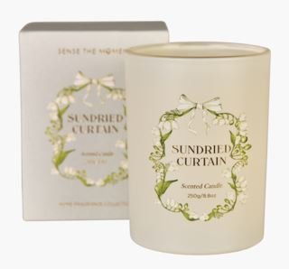 Sense Lily Wreath tuoksukynttilä vaaleanvihreä