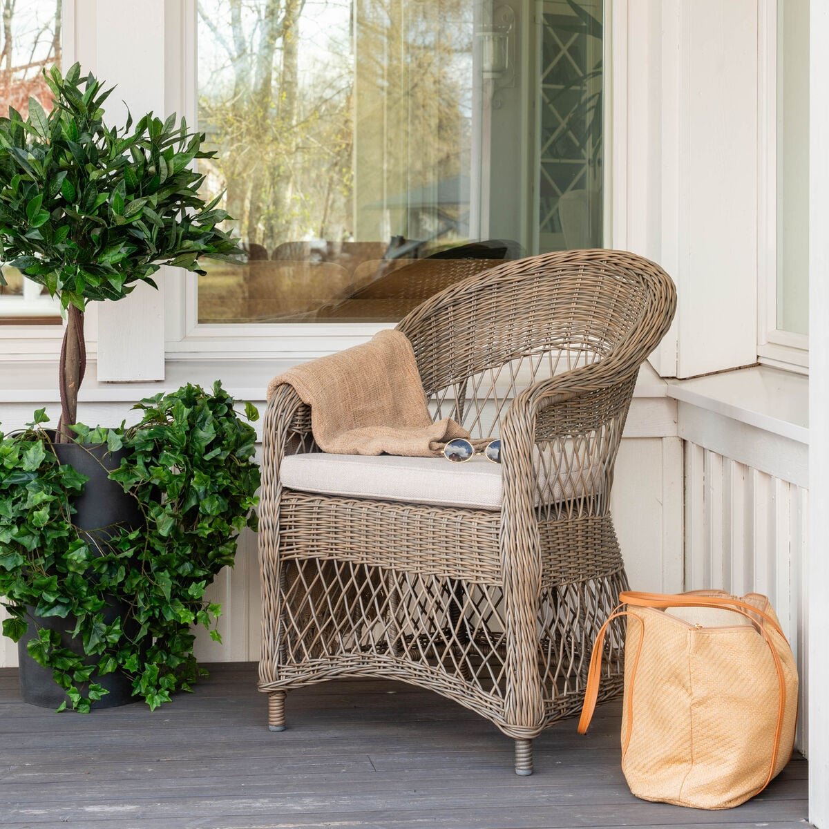 Leona tuoli luonnonväri, beige pehmuste