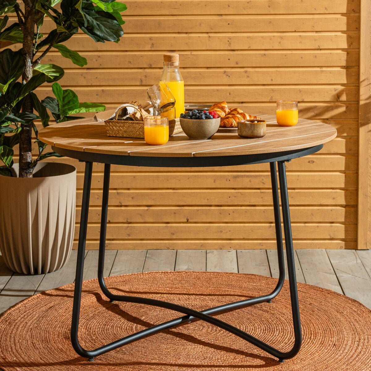 Mooda Silmu ruokapöytä Ø110 cm ruskea