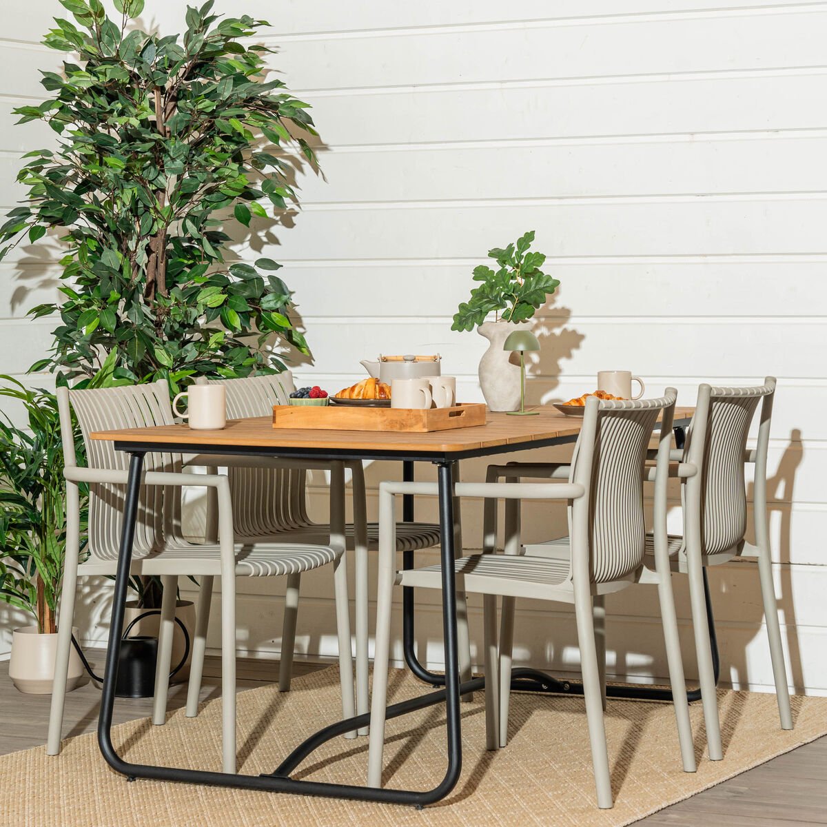 Silmu-Estrid 4-hengen ruokailuryhmä ruskea/beige