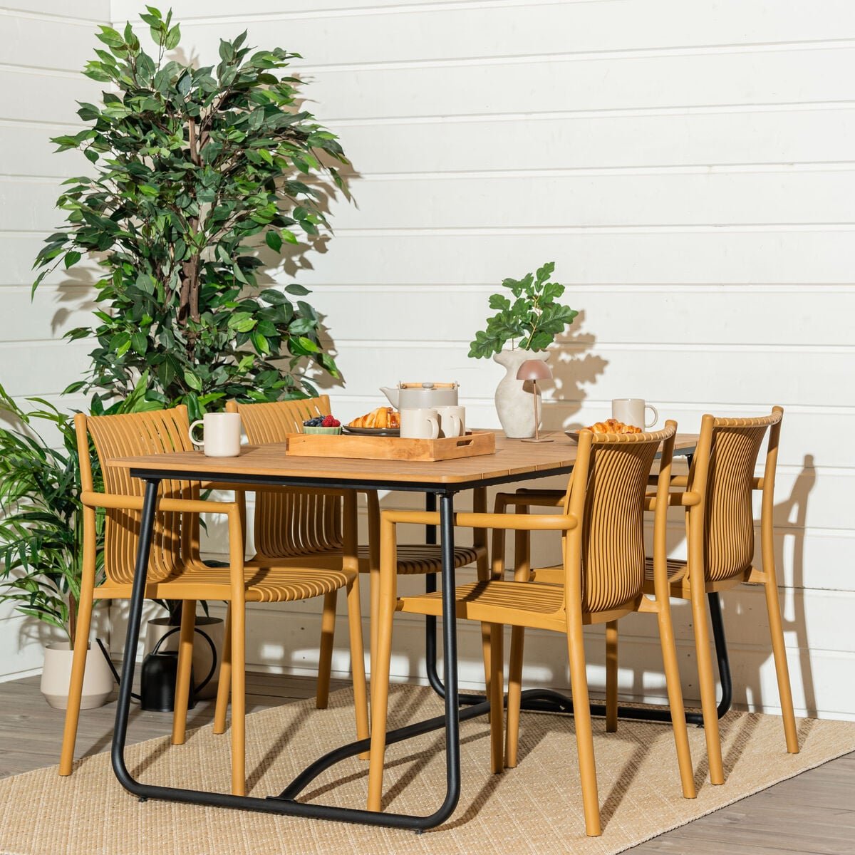 Silmu-Estrid 4-hengen ruokailuryhmä ruskea/okra