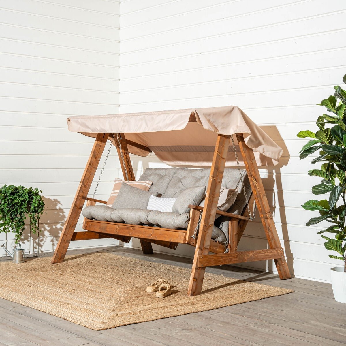 Saaristo pihakeinu Lux pehmusteilla ja katoksella ruskea/hiekka