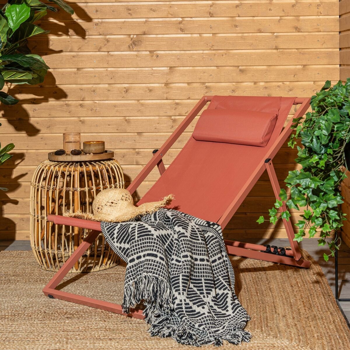 Trend aurinkotuoli roosa