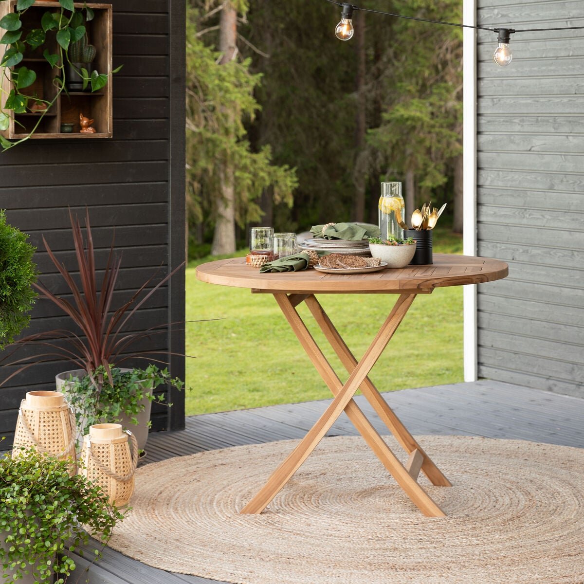 House Nordic Oviedo pyöreä tiikki taittopöytä Ø100 cm