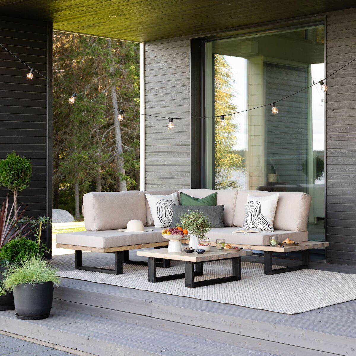 Saima avokulmasohva antiikkipetsattu/Texsilk hiekka 4212