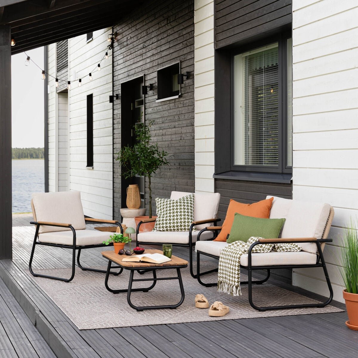 Sandvik sohvaryhmä musta/ ruskea