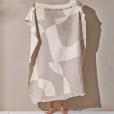 Nanso KALLIO torkkupeitto - beige-valkoinen