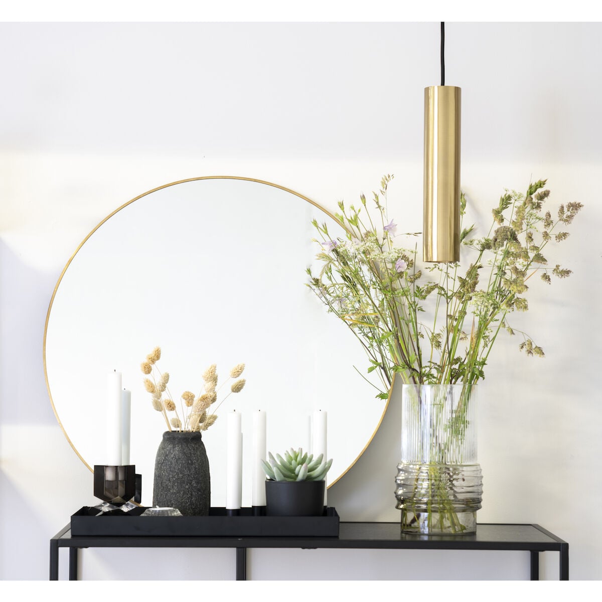 House Nordic Paris riippuvalaisin messinki