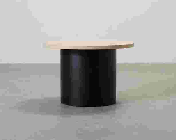 selja-sohvapoyta-o-60-cm
