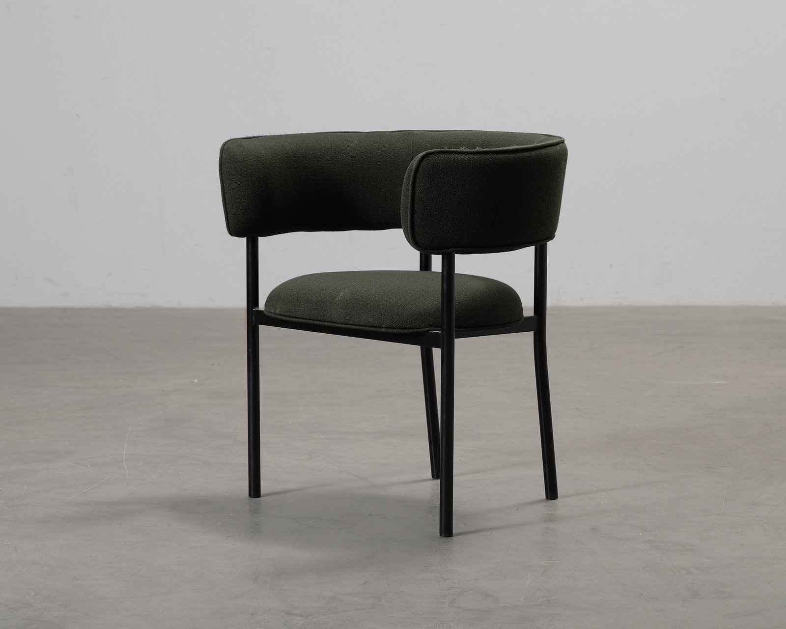 mobel-copenhagen-font-tuoli-tummanvihrea-3