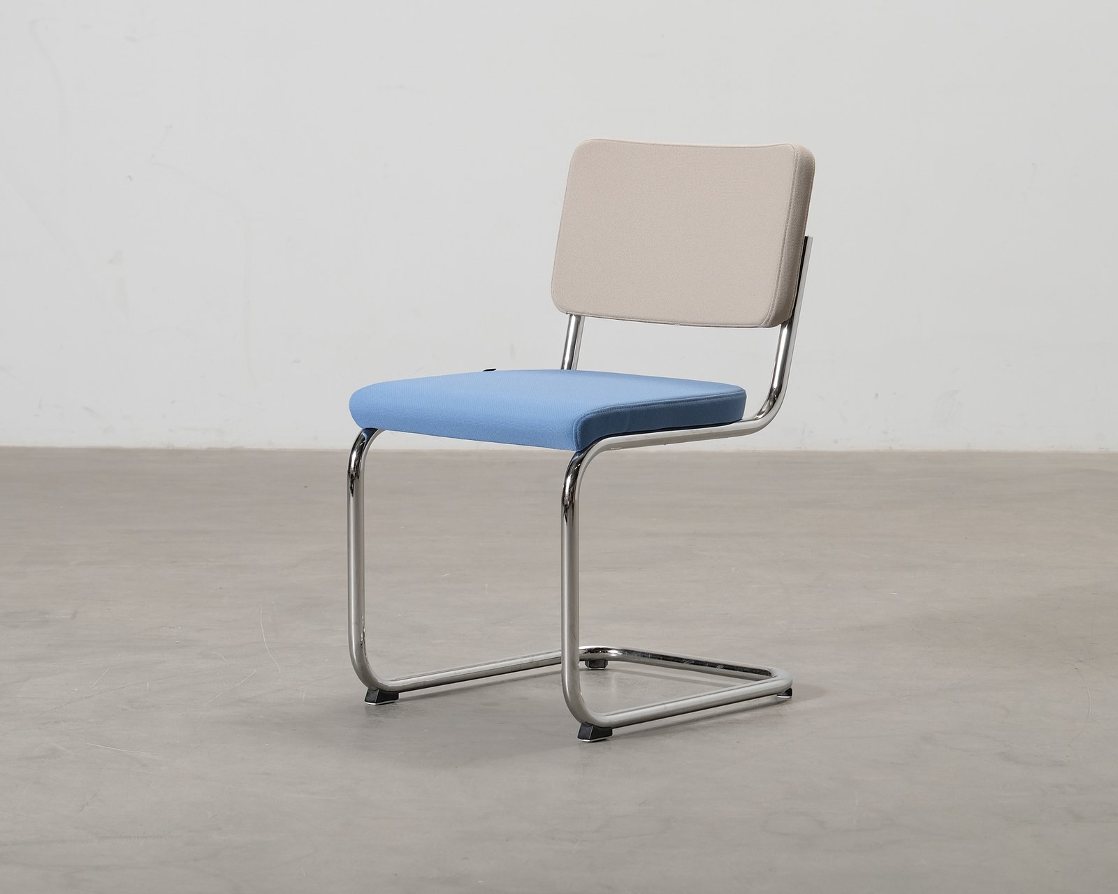 thonet-s-43-tuoli-sininen-beige