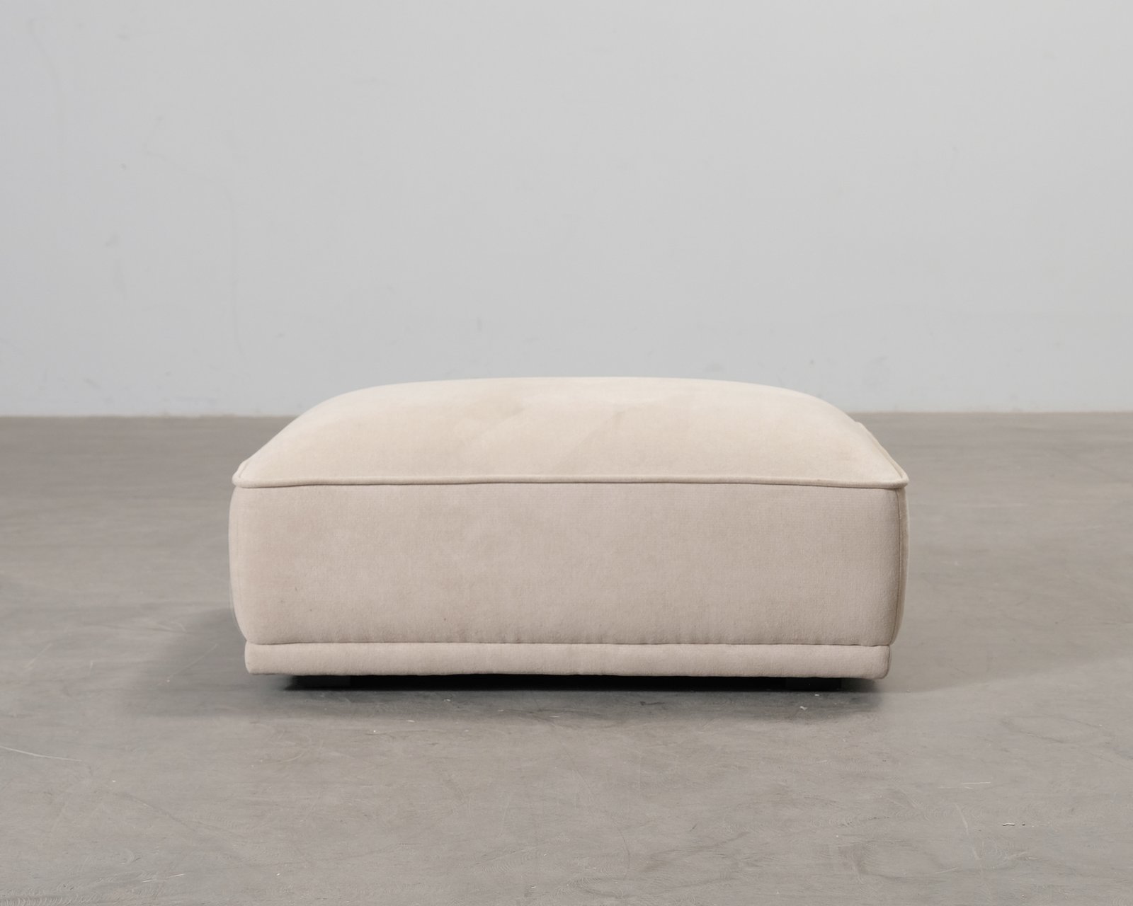 sofacompany-leonora-rahi-beige