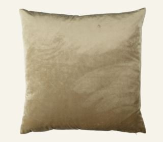 mali-koristetyynynpaallinen-beige-2