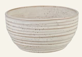 zoe-kulho-vaalean-beige