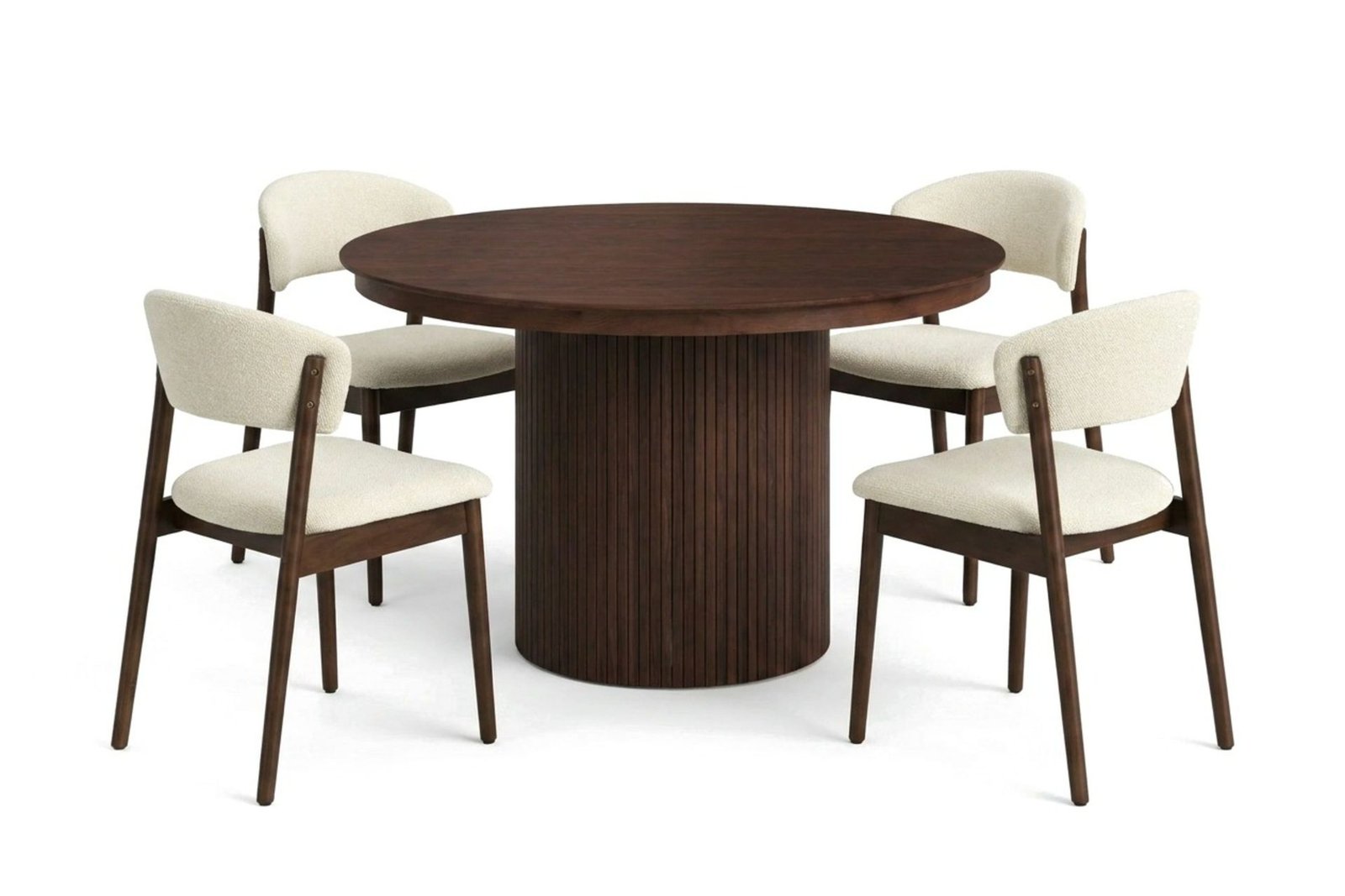 kopparbo-jatkettava-pyorea-120-220-cm-pahkina-4-nala-ruokatuolilla-pahkina