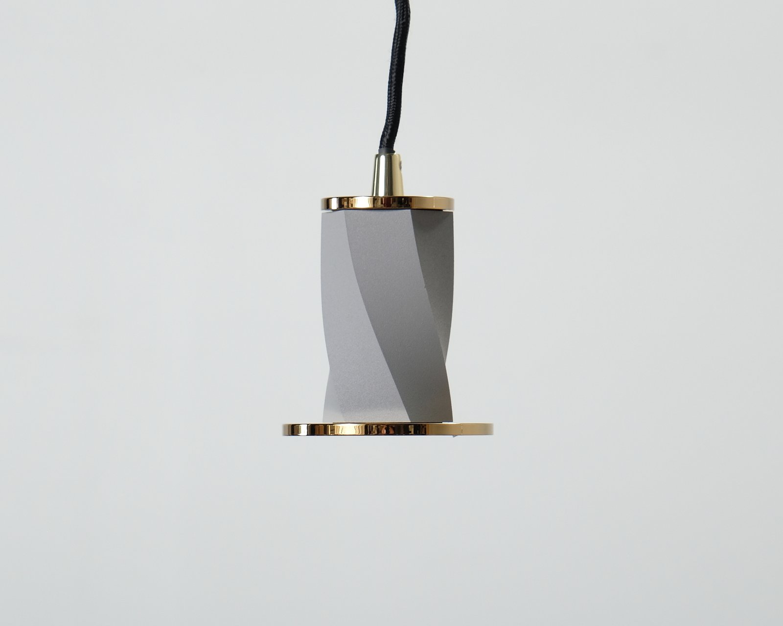 normann-copenhagen-bon-o-9-cm-valaisin-harmaa
