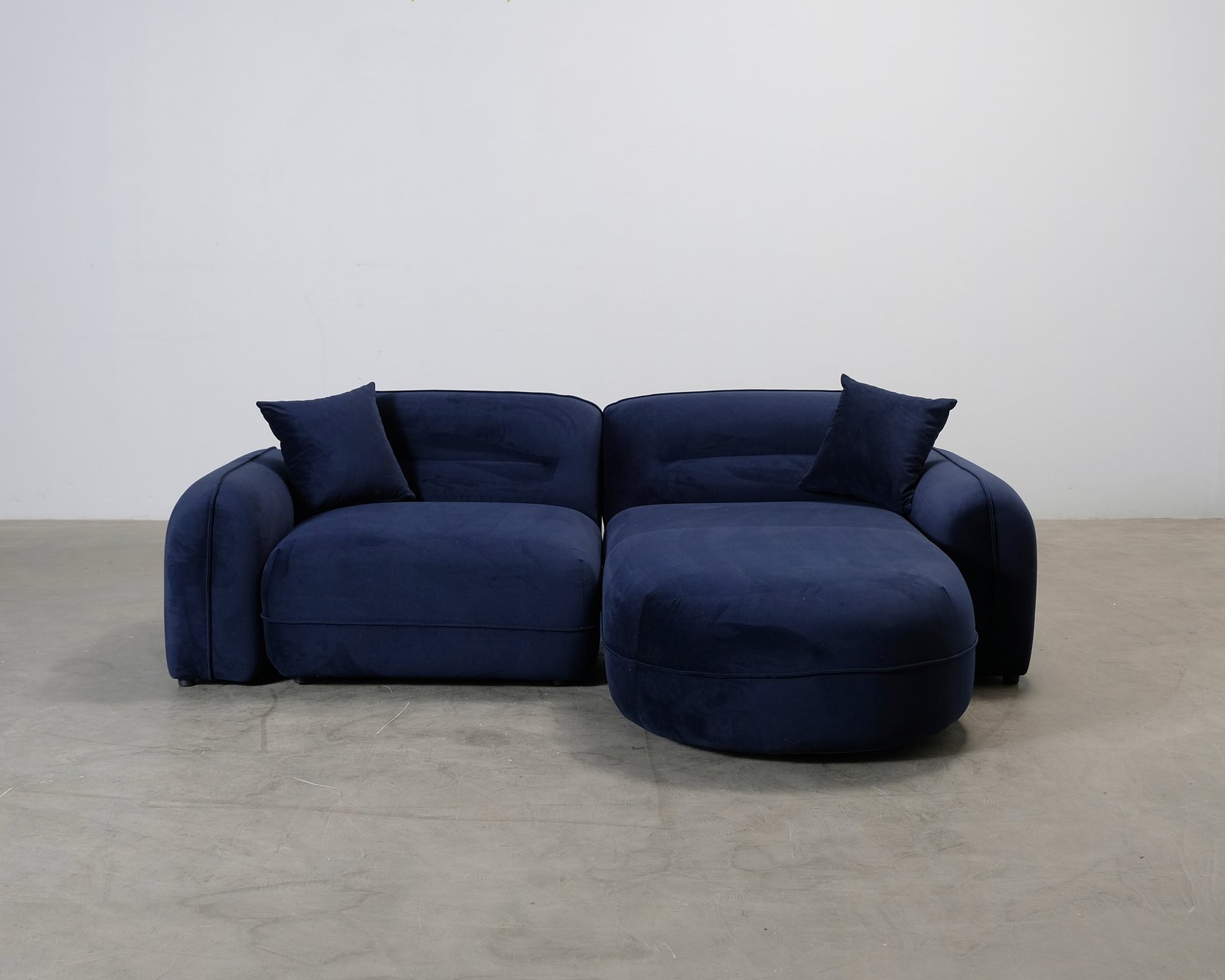 cosmopolitan-design-sydney-2-istuttava-divaanisohva-sininen