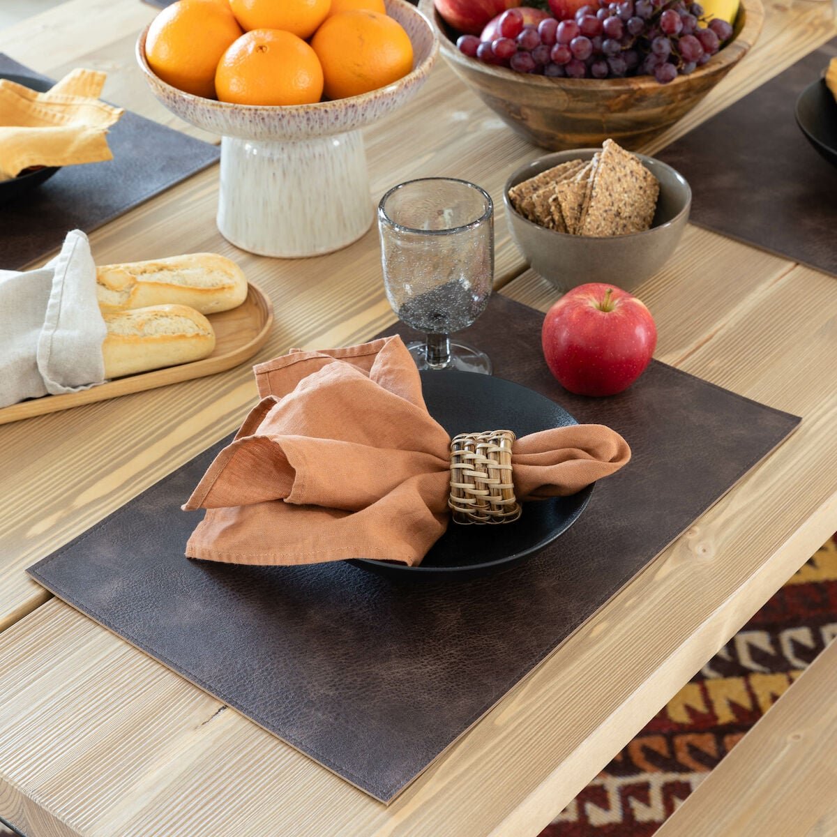 4living-bergen-tabletti-30x45-cm-tummanruskea