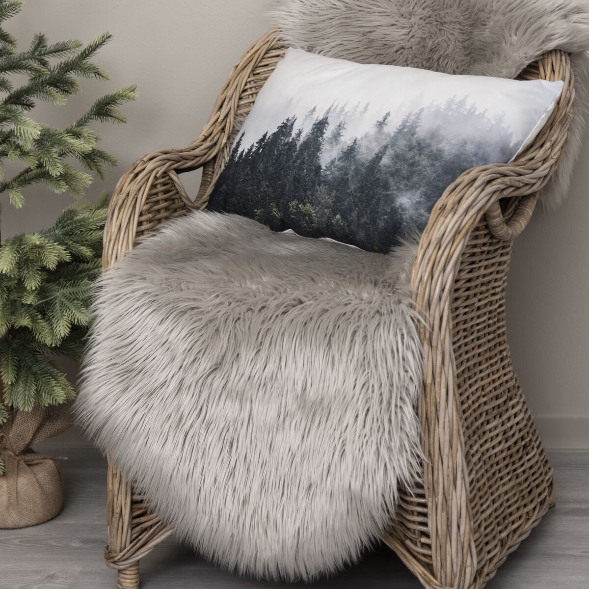 4living-keinotekoinen-lampaantalja-60x180-cm-harmaa