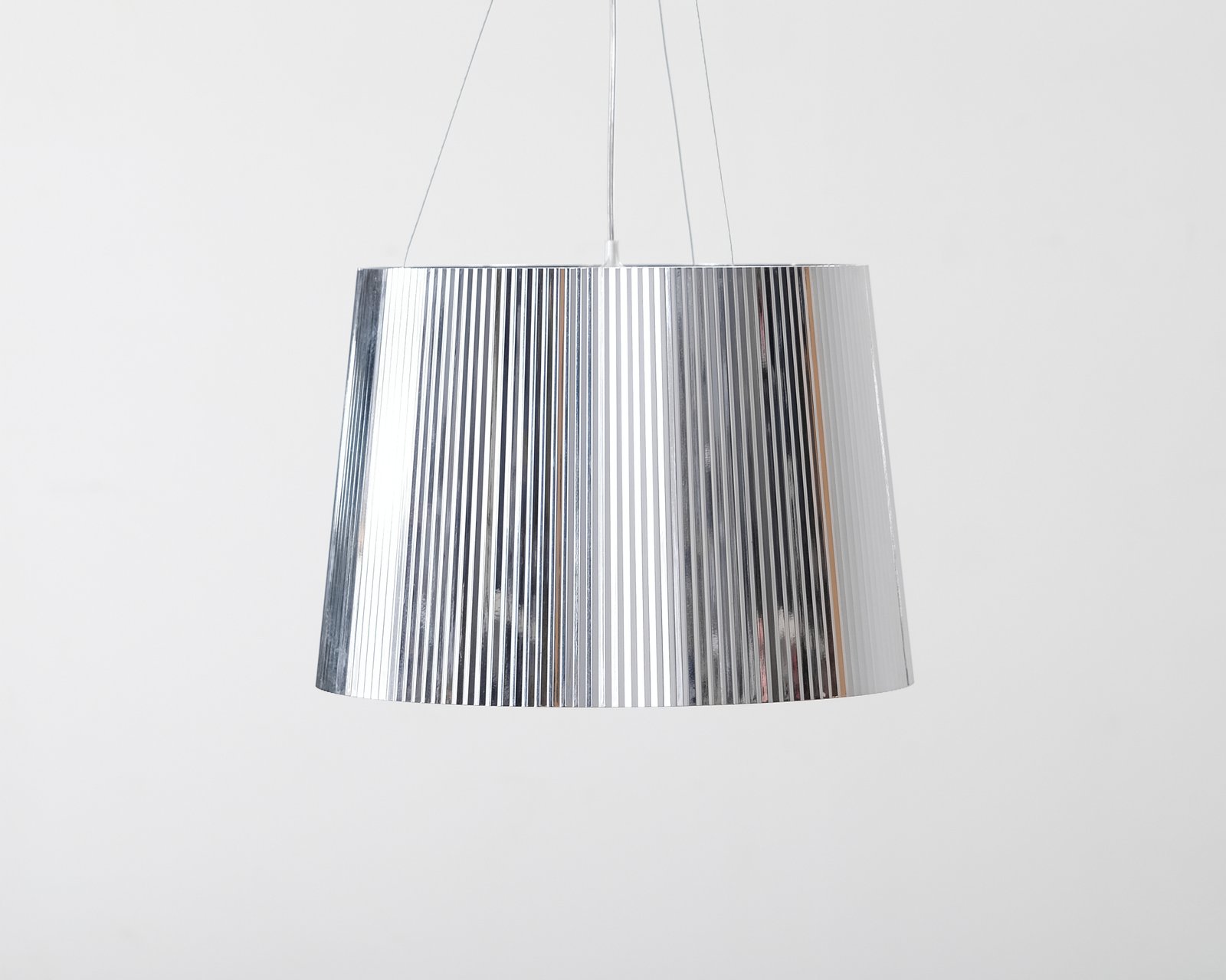 kartell-ge-riippuvalaisin-kromi