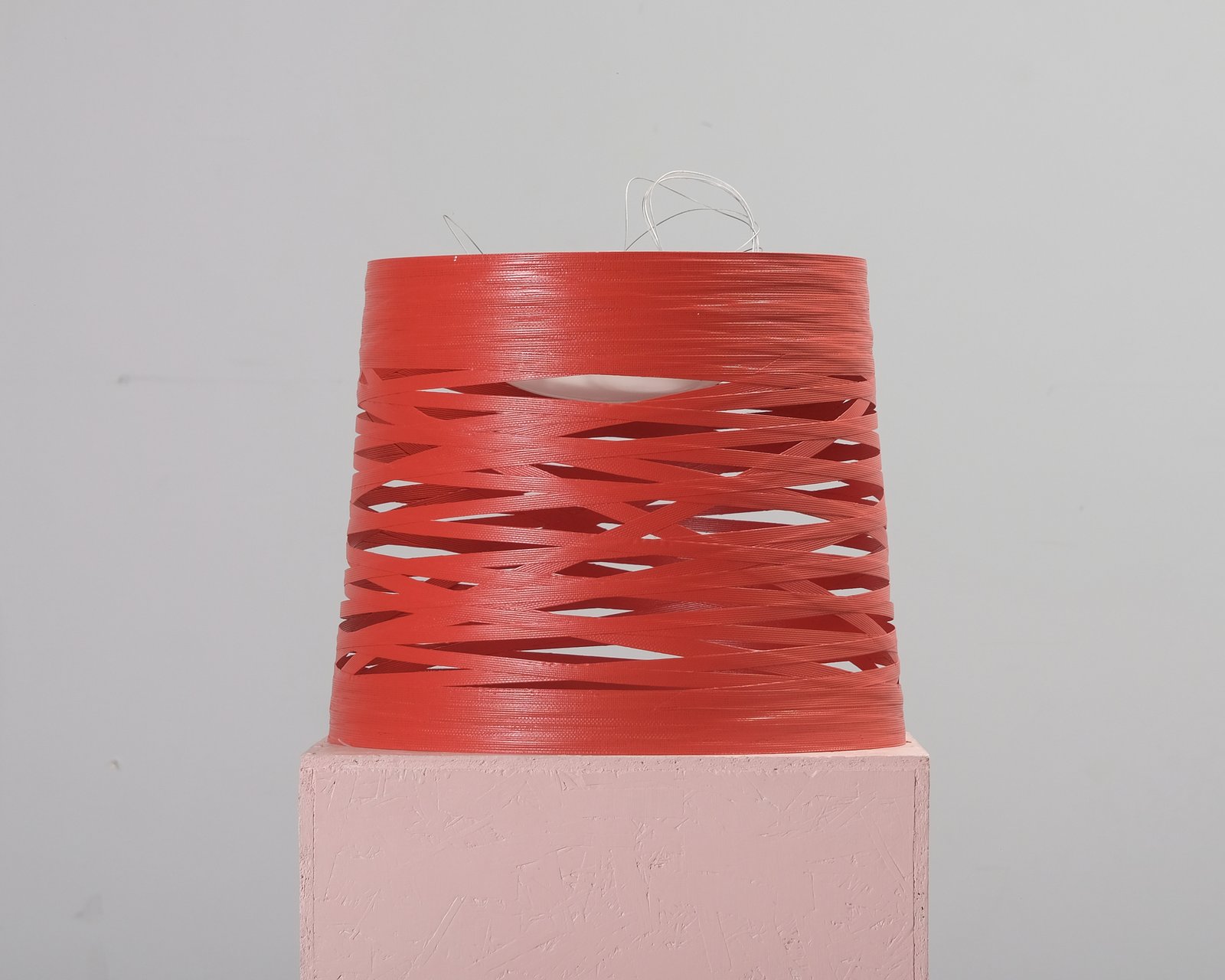 foscarini-tress-riippuvalaisin-punainen