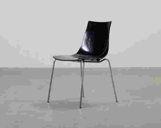 calligaris-ice-tuoli-musta