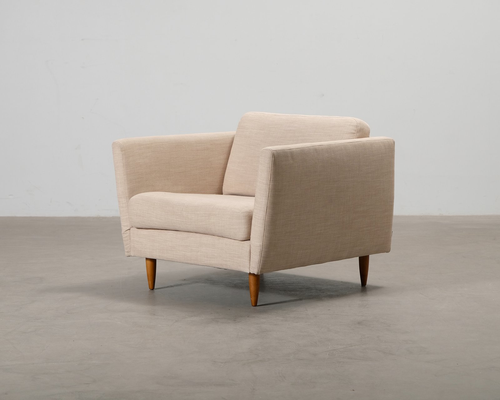 boconcept-osaka-nojatuoli-beige