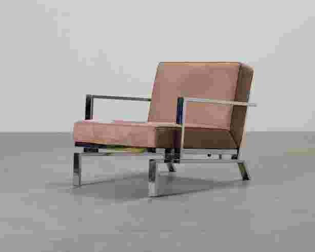 innovation-living-nojatuoli-ruskea