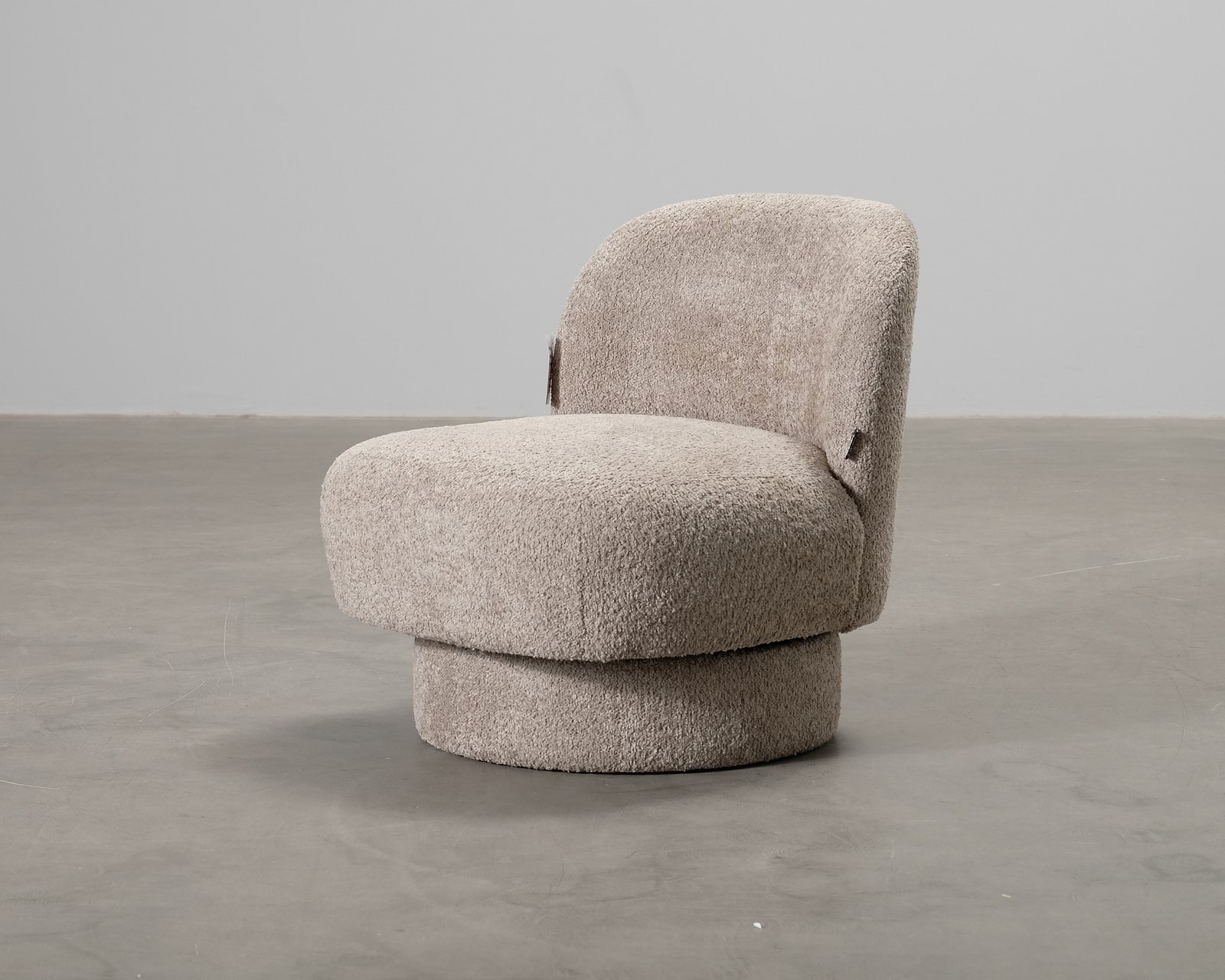 aylo-lounge-tuoli-taupe