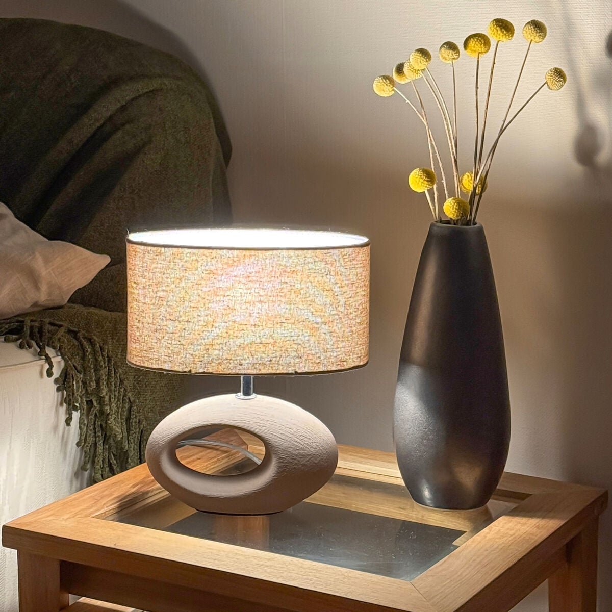 aneta-lighting-olina-poytavalaisin-ruskea-beige