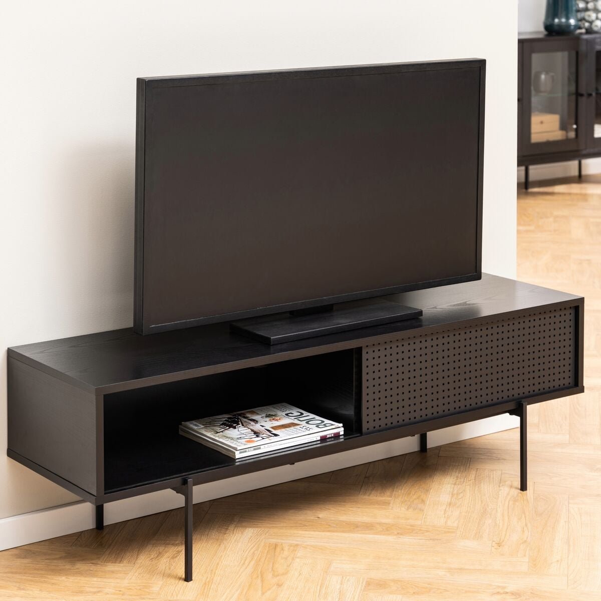 angus-tv-taso-140x40x445-cm-musta