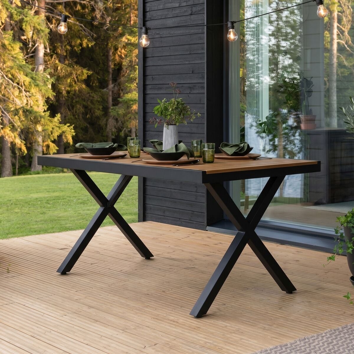 brafab-cap-aintwood-ruokapoyta-148x86-cm-musta-tiikki