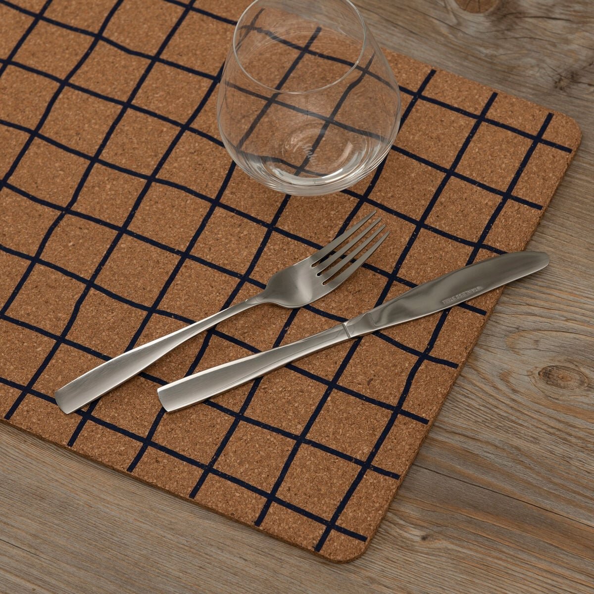 fanni-k-ruut-tabletti-30x45-cm-luonnonvari-sininen