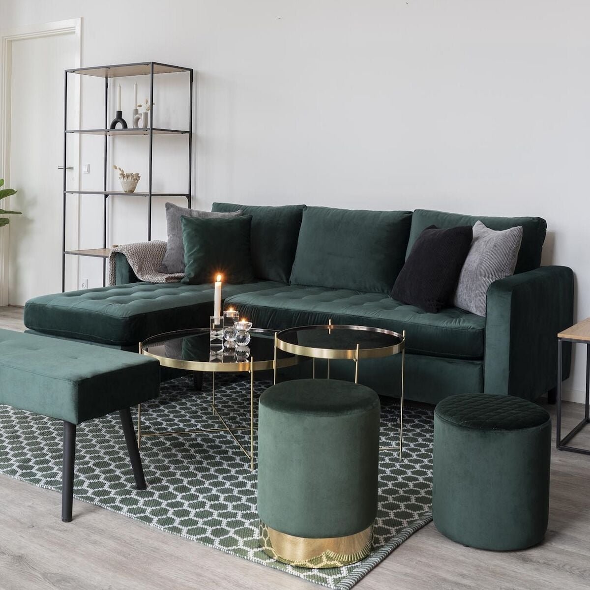house-nordic-firenze-divaanisohva-tummanvihrea-sametti-bluvel-78